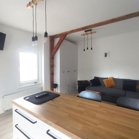 Apartament Wolnosci イェレニャ・グーラ エクステリア 写真