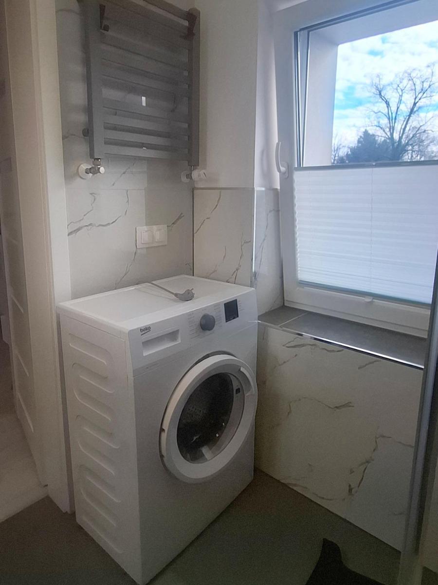 Apartament Wolnosci イェレニャ・グーラ エクステリア 写真